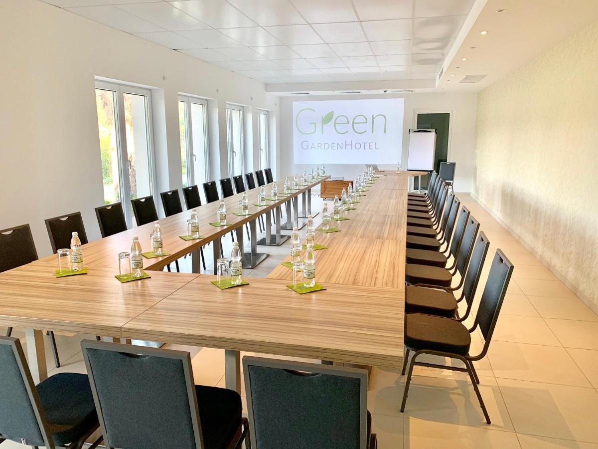Green Garden Hotel Raszyn Eksteriør bilde